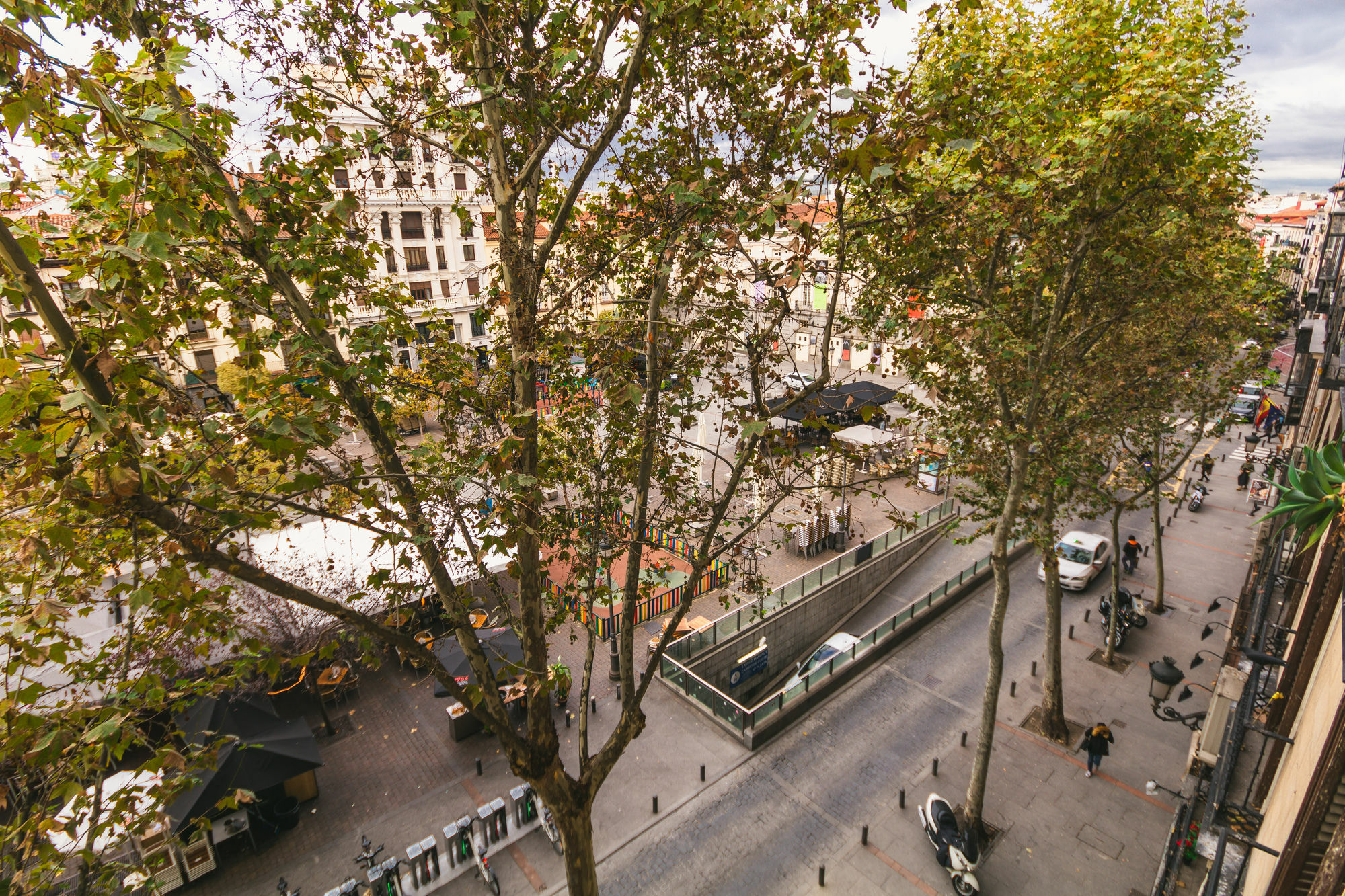 Pyr Select Plaza Santa Ana Lägenhet Madrid Exteriör bild